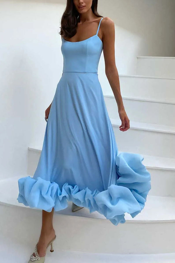 Roseanne - Trägerloses Midikleid mit Rüschen für mitternächtliche Bankette