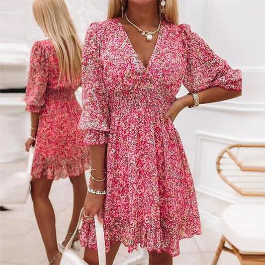 Geblümtes Chiffon-Kleid