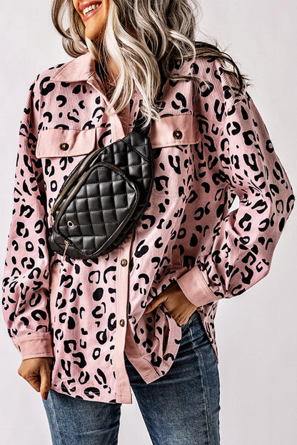 Gerdine | Charmante rosa Cordjacke mit Leopardenmuster