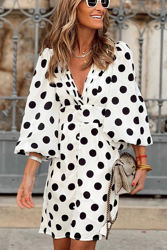 Minikleid mit Puffärmeln und Polka-Dot-Knöpfen