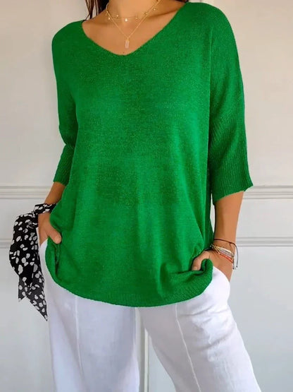 Brigitte - Einfarbiges gestricktes Top mit V-Ausschnitt