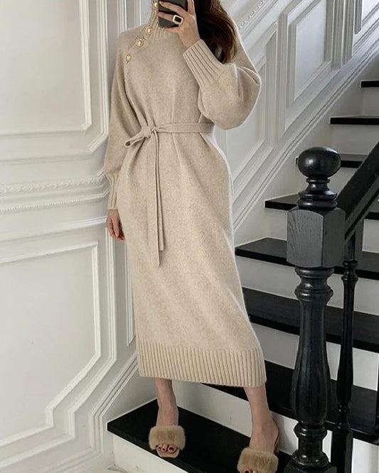 Quettie - Strickkleid mit hohem Vintage-Ausschnitt