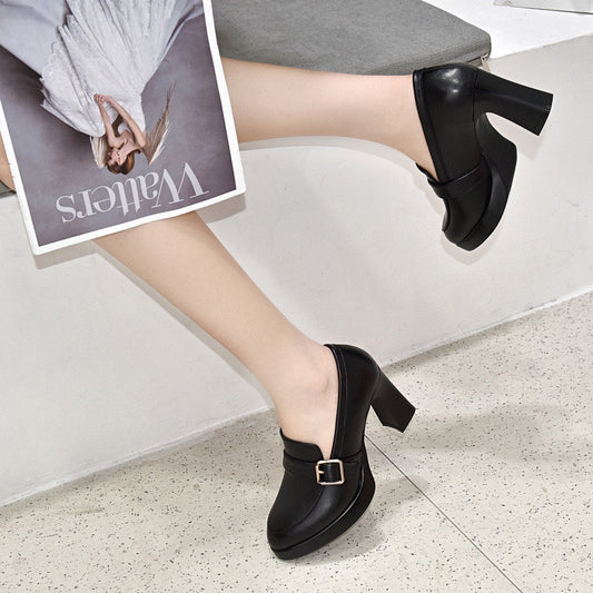 Elegante Damenschuhe mit Absatz und Schnalle - Shavana