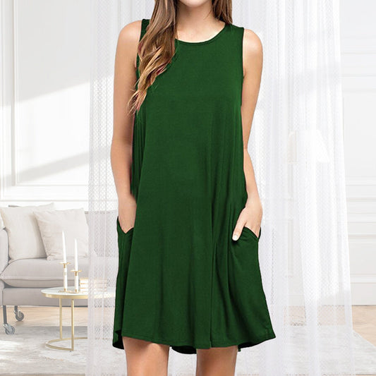 ärmelloses, schlichtes Kleid mit Taschen