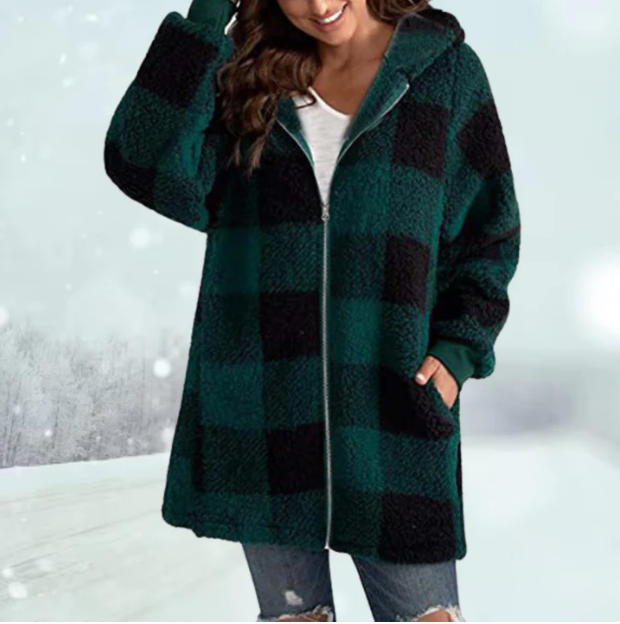 Heidi | Gemütliche karierte Jacke mit Kapuze: Wintersaison 2024