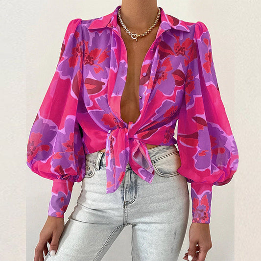 Luna Bloom Bluse mit Krawatte vorne