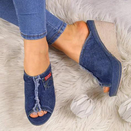Denim-Keilabsätze mit dicker Sohle