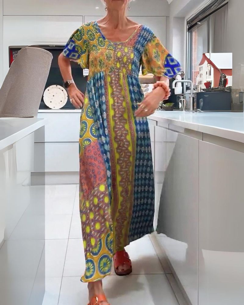 Bohemian-Kleid mit Paisley-Muster
