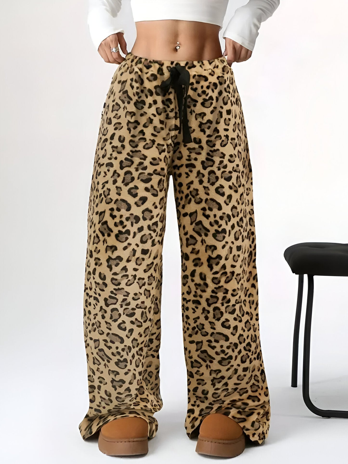 Nikita | Auffällige Loungehose mit Leopardenmuster