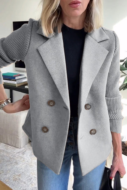 Elvora™ | Eleganter Blazer mit kontrastierenden Ärmeln