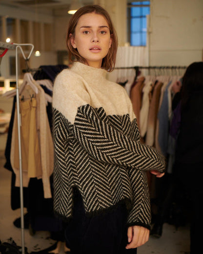 Daniela - Baumwollpullover mit hohem Kragen