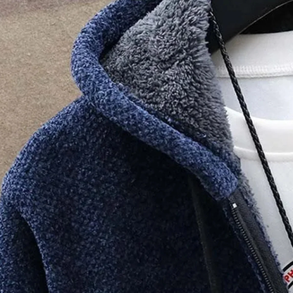Eleganter Plüschpullover für kalte Tage