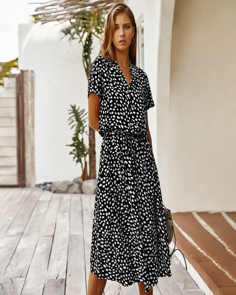 Evelyn - Diva-Kleid mit kurzen Ärmeln