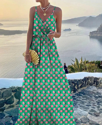 Buntes Maxikleid mit Ausschnitt