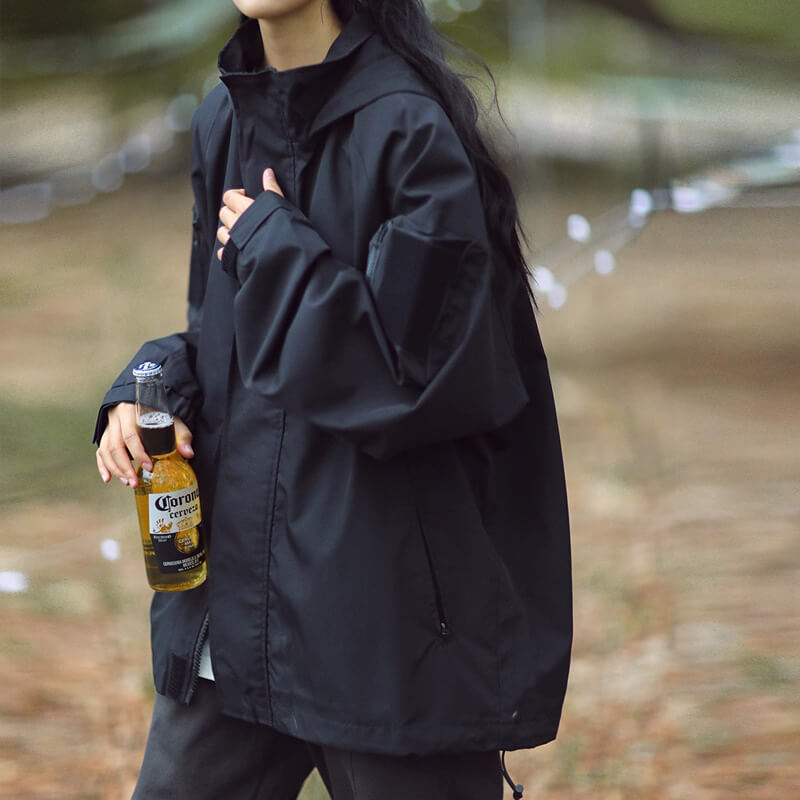 Lilith - wasserdichte Jacke mit Reißverschluss in Übergröße