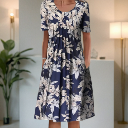 Weites Kleid mit Rundhalsausschnitt, Dreiviertelärmeln und Printmuster