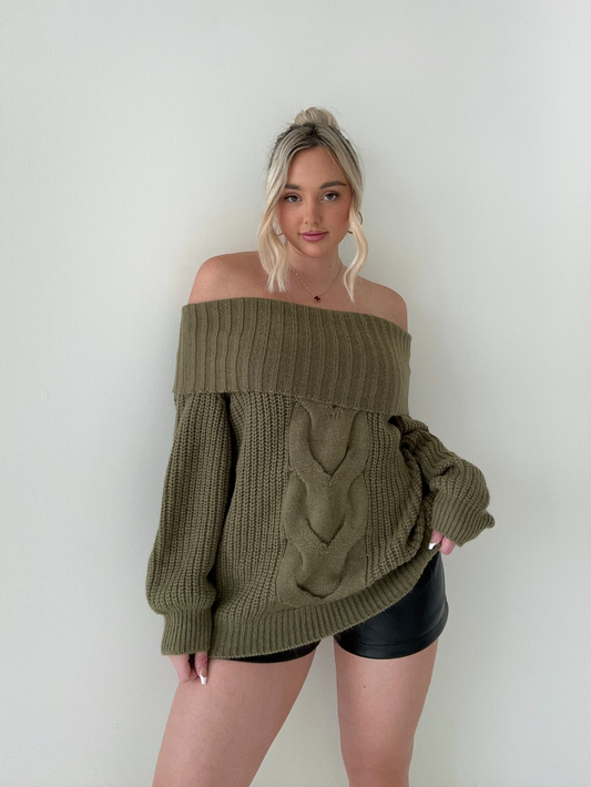 Eleganter Strick-Sweater für einen schicken Herbststil