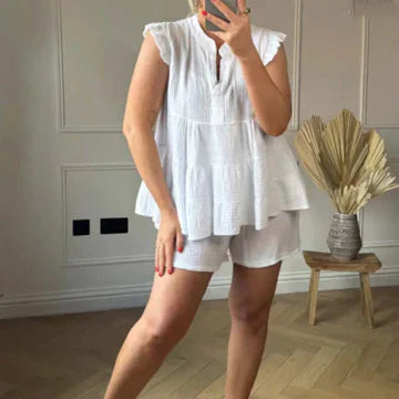 Shorts-und-Top-mit-Fransen