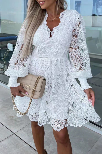 Klassisches und elegantes Kleid