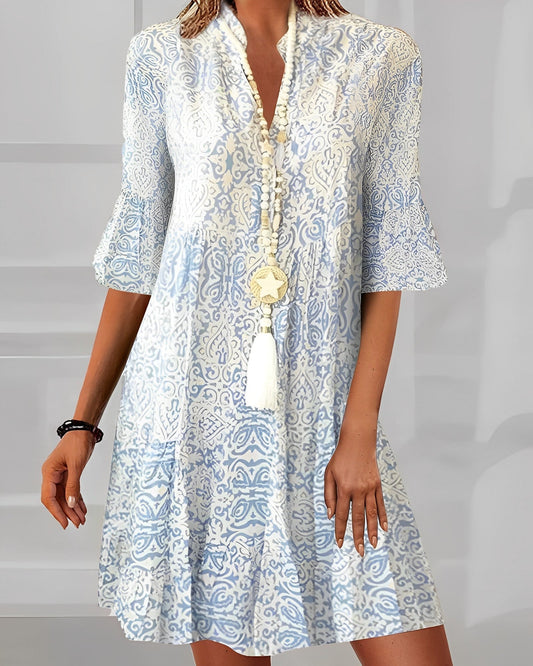 Elegantes Damenkleid mit Print im Boho-Stil