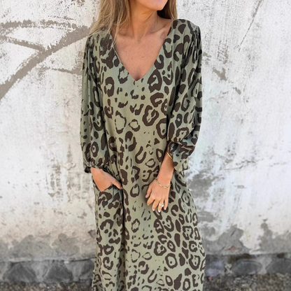 Kleid mit Leopardenmuster