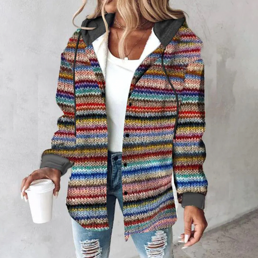 Warme Damen Strickjacke mit Kapuze und Knopfverschluss