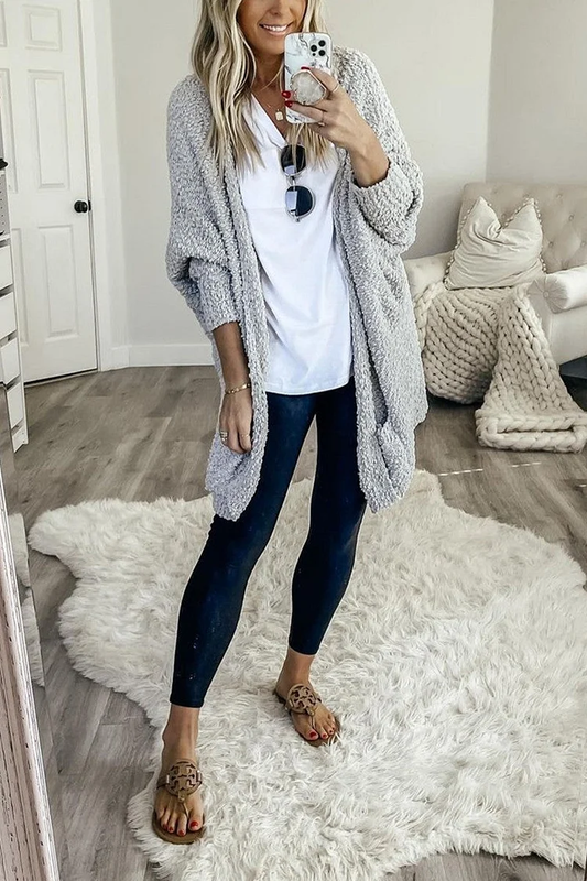 Kuschelige Strickjacke mit Puffärmeln für gemütliche Tage