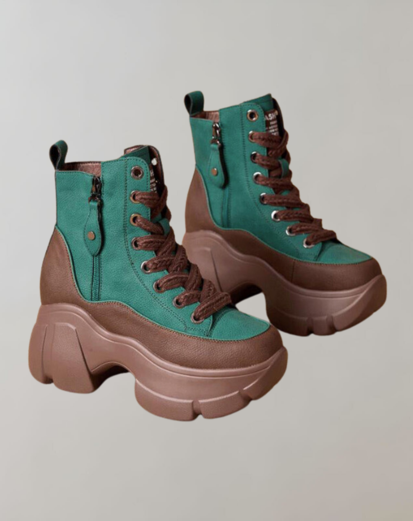 Stiefeletten mit hohen Absätzen und Schnürsenkeln - Mariette