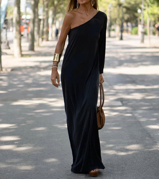 Quinn - Einfarbiges Kleid mit diagonaler Schulterpartie