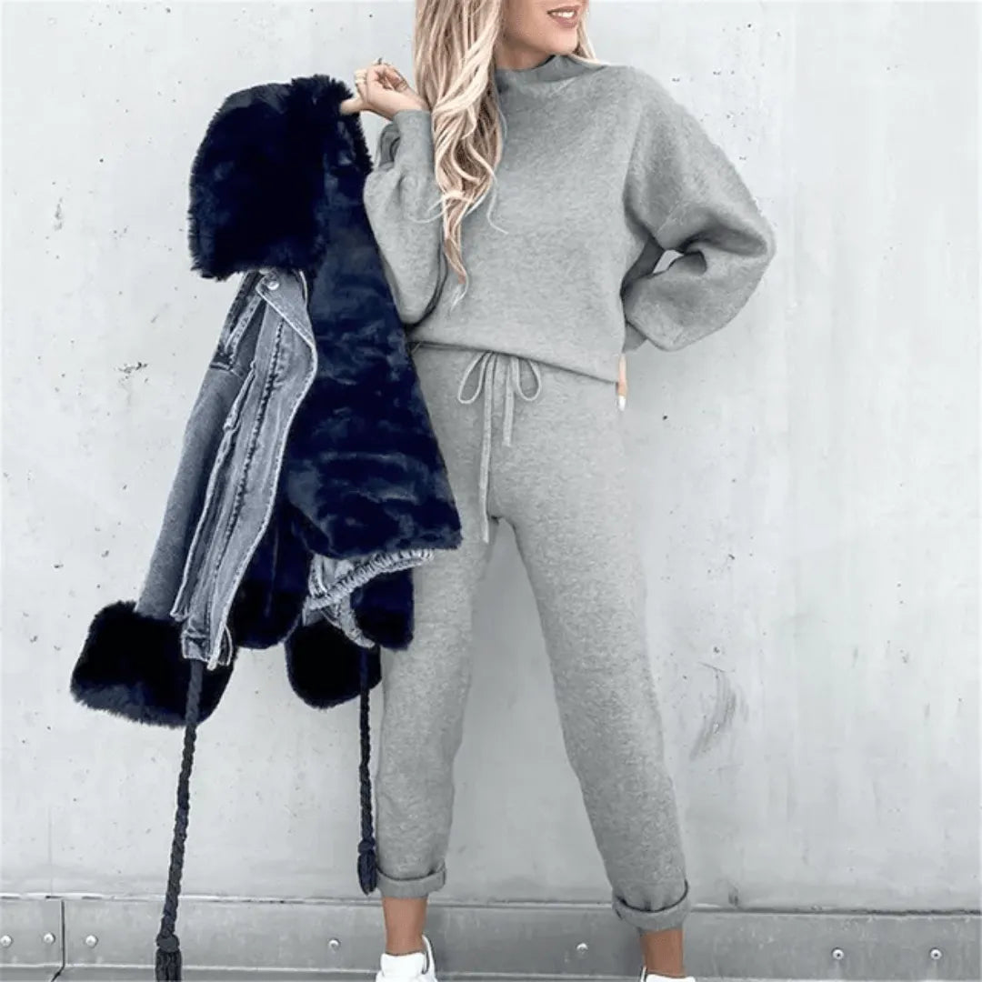 Damen-Trainingsanzug - Lässiger Chic - Weicher Stoff, lockere Passform, Seitentaschen - Ideal für jeden Tag