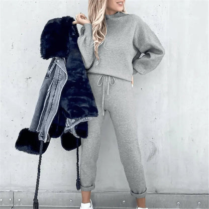 Damen-Trainingsanzug - Lässiger Chic - Weicher Stoff, lockere Passform, Seitentaschen - Ideal für jeden Tag