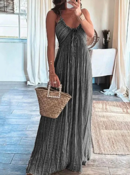 Maxikleid mit Ausschnitt am Rücken und Strumpfhaltern