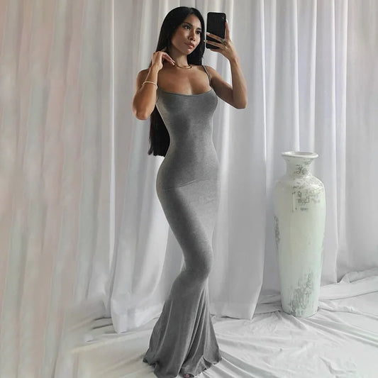 Sommerkleid mit Spaghetti-Trägern