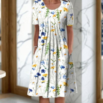 Weites Kleid mit Rundhalsausschnitt, Dreiviertelärmeln und Printmuster