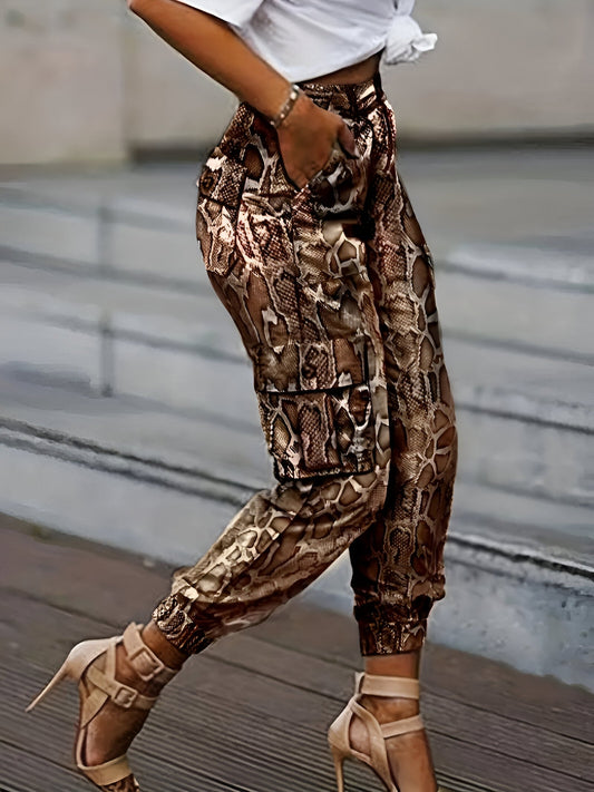Chic Jogginghose mit Schlangendruck und hohem Bund