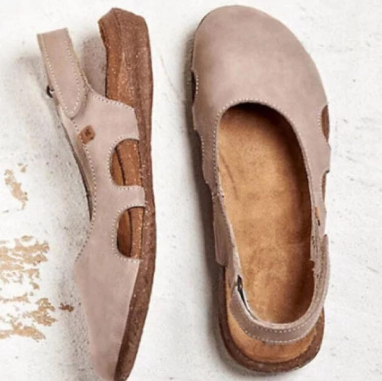 Sandalen mit Sling-Back-Riemen