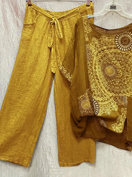 Zweiteiliges Set mit freiem böhmischen Aufdruck