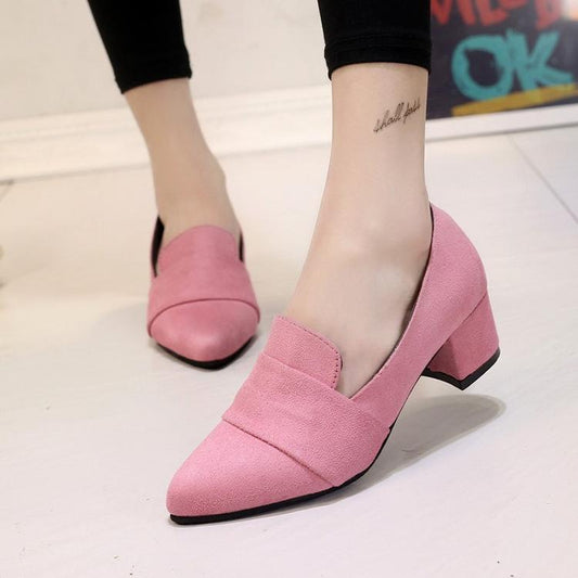 Lässige Schnalle Lackleder Medium Heels