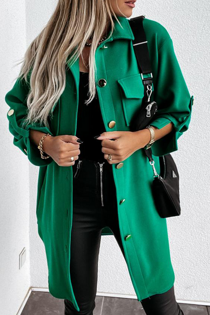 Jacke mit aufgesetzten Taschen und Umlegekragen für eleganten Tragekomfort