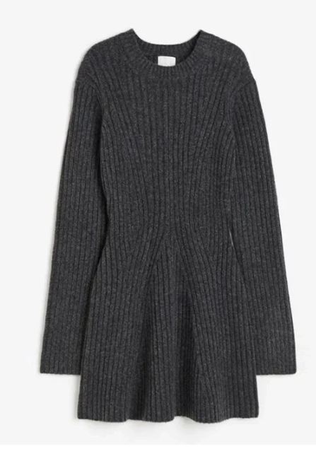 Addy - Herbstliches Strickkleid