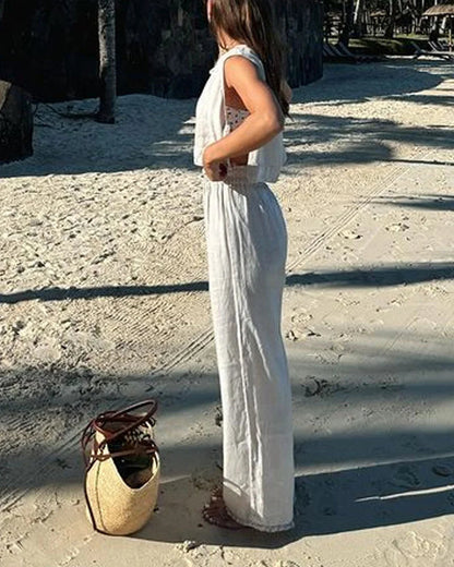 Zweiteiliges Set, bestehend aus Weste und Hose mit Schnürung
