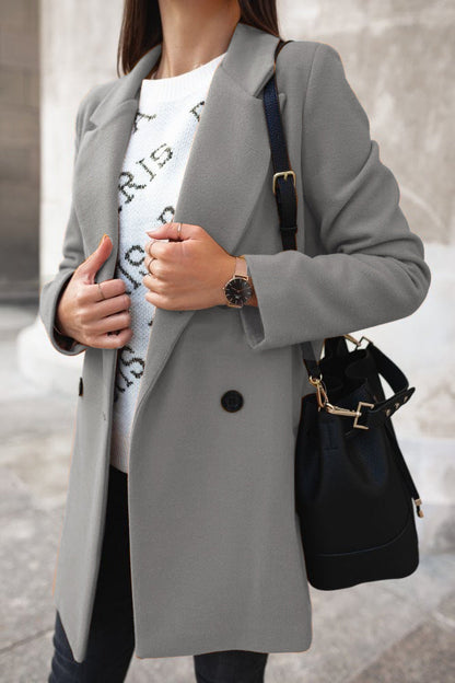 Liora - Klassische Rollkragenjacke für Frauen