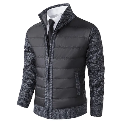 Klassische und originelle Strickjacke
