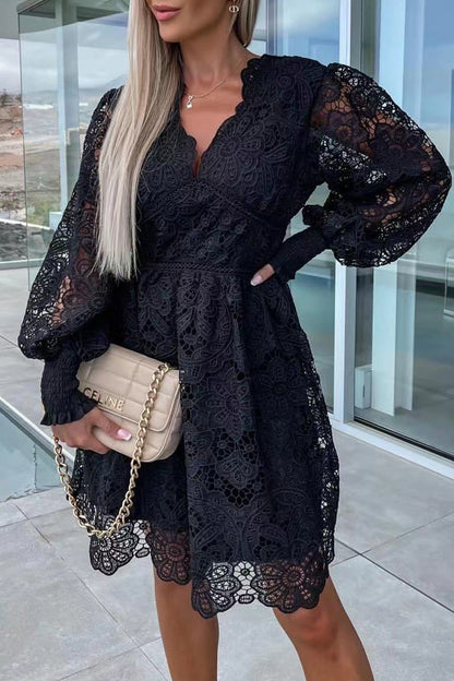 Klassisches und elegantes Kleid