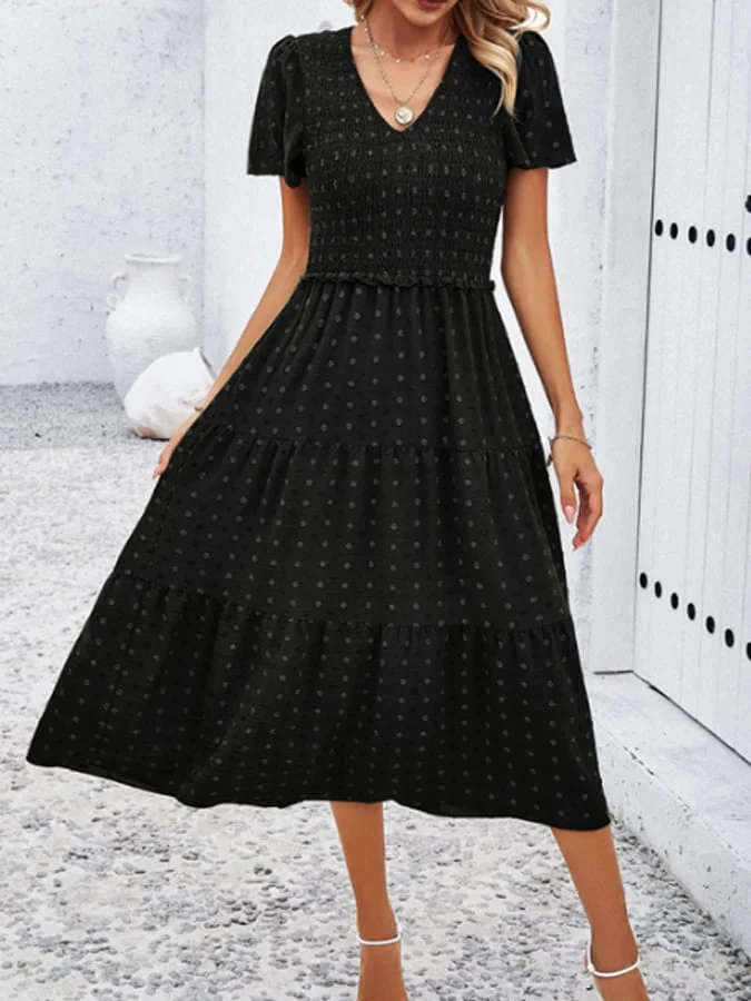 Diantha - Schlichtes Freizeitkleid mit V-Ausschnitt und kurzen Ärmeln