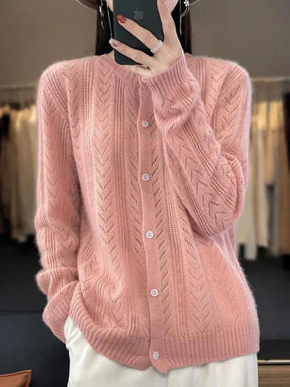 Elegante Strickjacke mit Rundhalsausschnitt