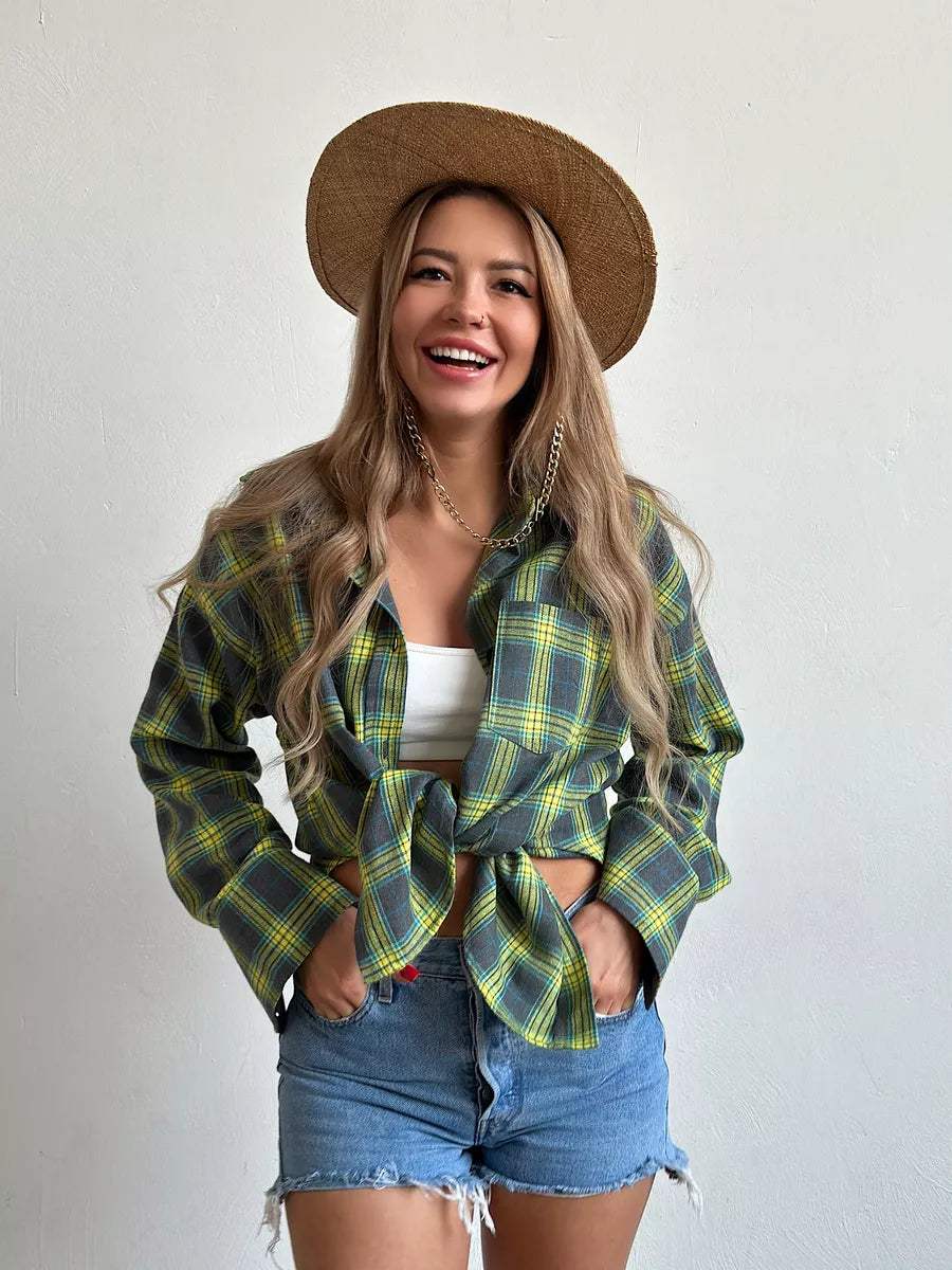 Trendiges Damen-Karohemd mit Button-down-Verschluss