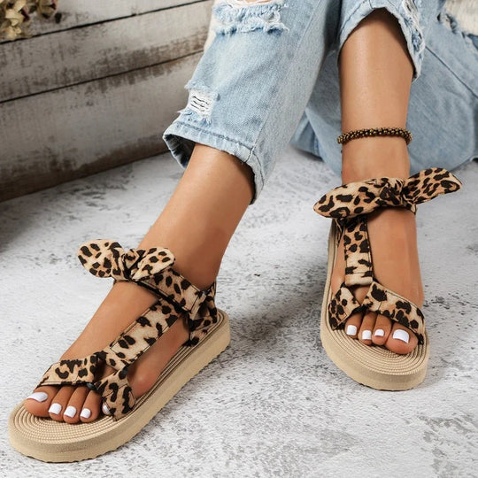 ARYA | Stilvolle Sandalen mit Leopardenmuster