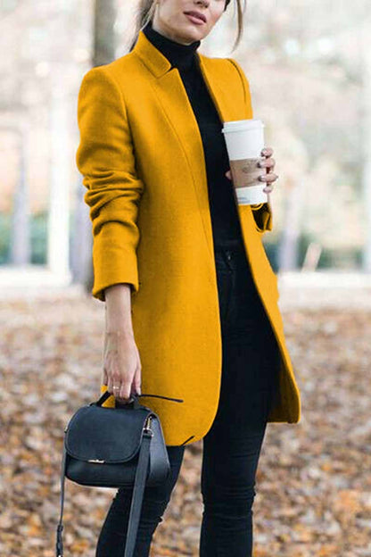 Gwen - Elegante Jacke mit Stehkragen