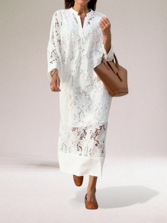 Elegantes langes Kleid mit klassisch inspirierten durchbrochenen Details